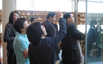 武蔵野工業大学 図書館見学(2010年)